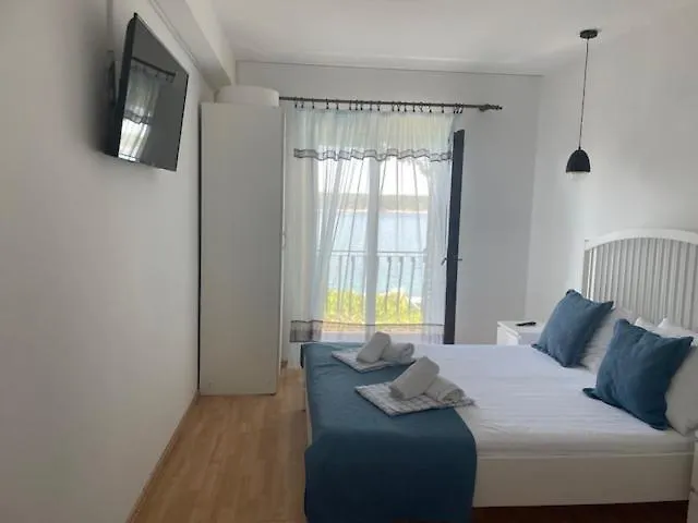 Apartments Vila Miranda 2 Barbat na Rabu Kroatien